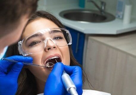 Root canal treatment cost in Medavakkam at Smile Fusion Dental Clinic